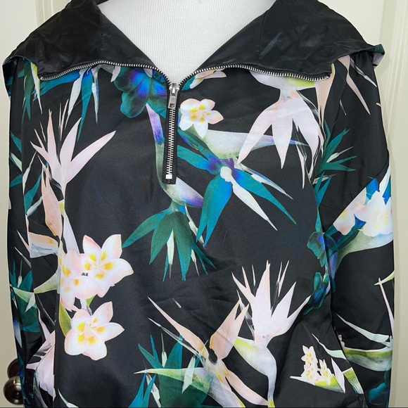 Forever 21 Black Tropical Half Zip Hooded Jacket S - Picture 3 of 12